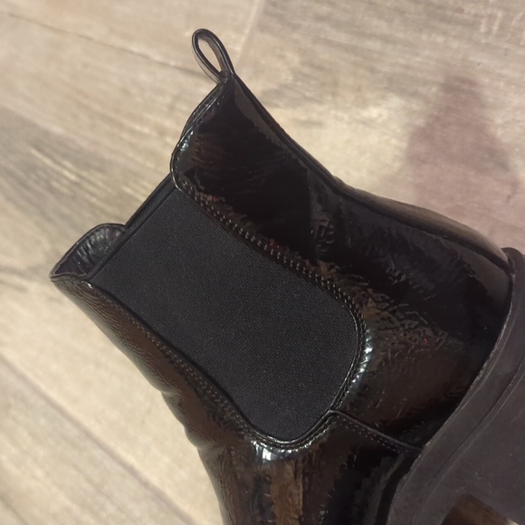 DIBA Patent Leather Like Chunky Combat Boots, Women's Size 8 - Picture 4 of 7
